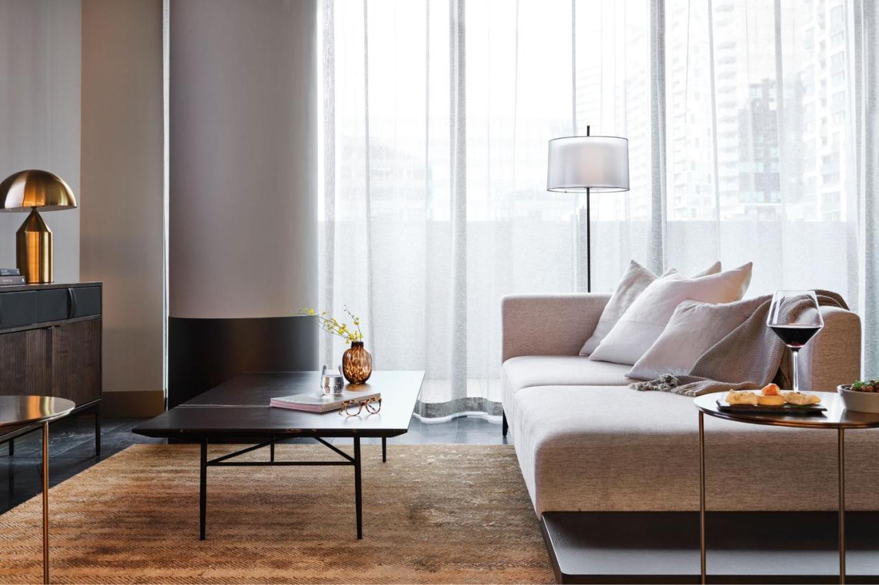 Melbourne Marriott Hotel Docklands Kültér fotó A living room in a private house