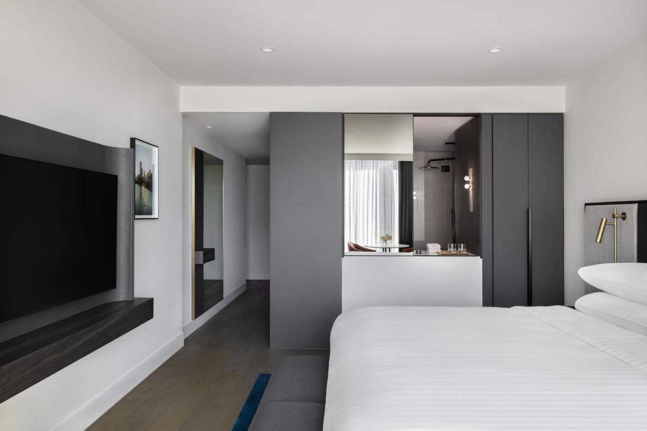 Melbourne Marriott Hotel Docklands Kültér fotó