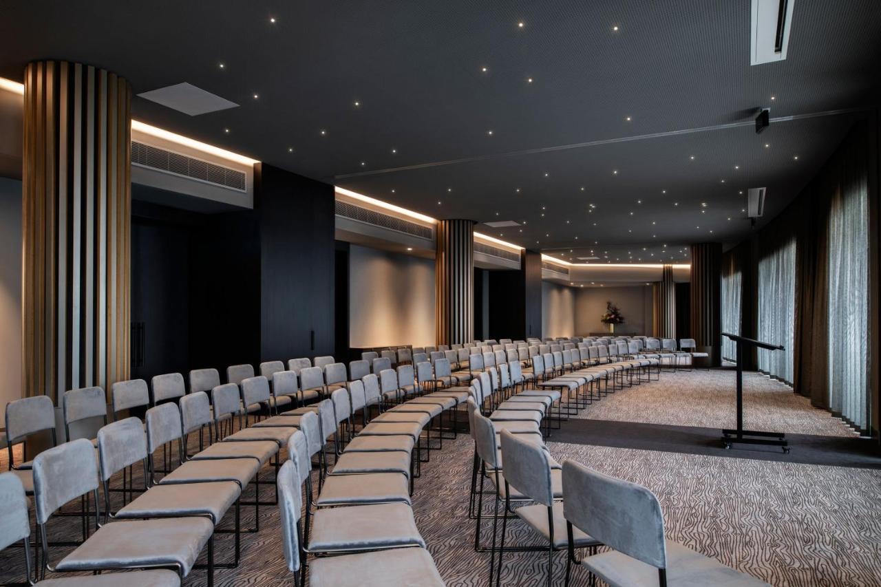 Melbourne Marriott Hotel Docklands Kültér fotó Meeting room