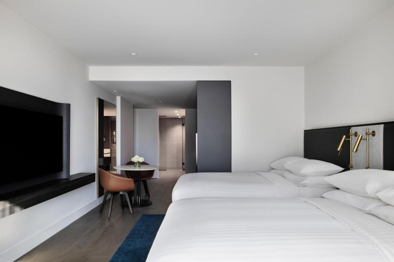 Melbourne Marriott Hotel Docklands Kültér fotó