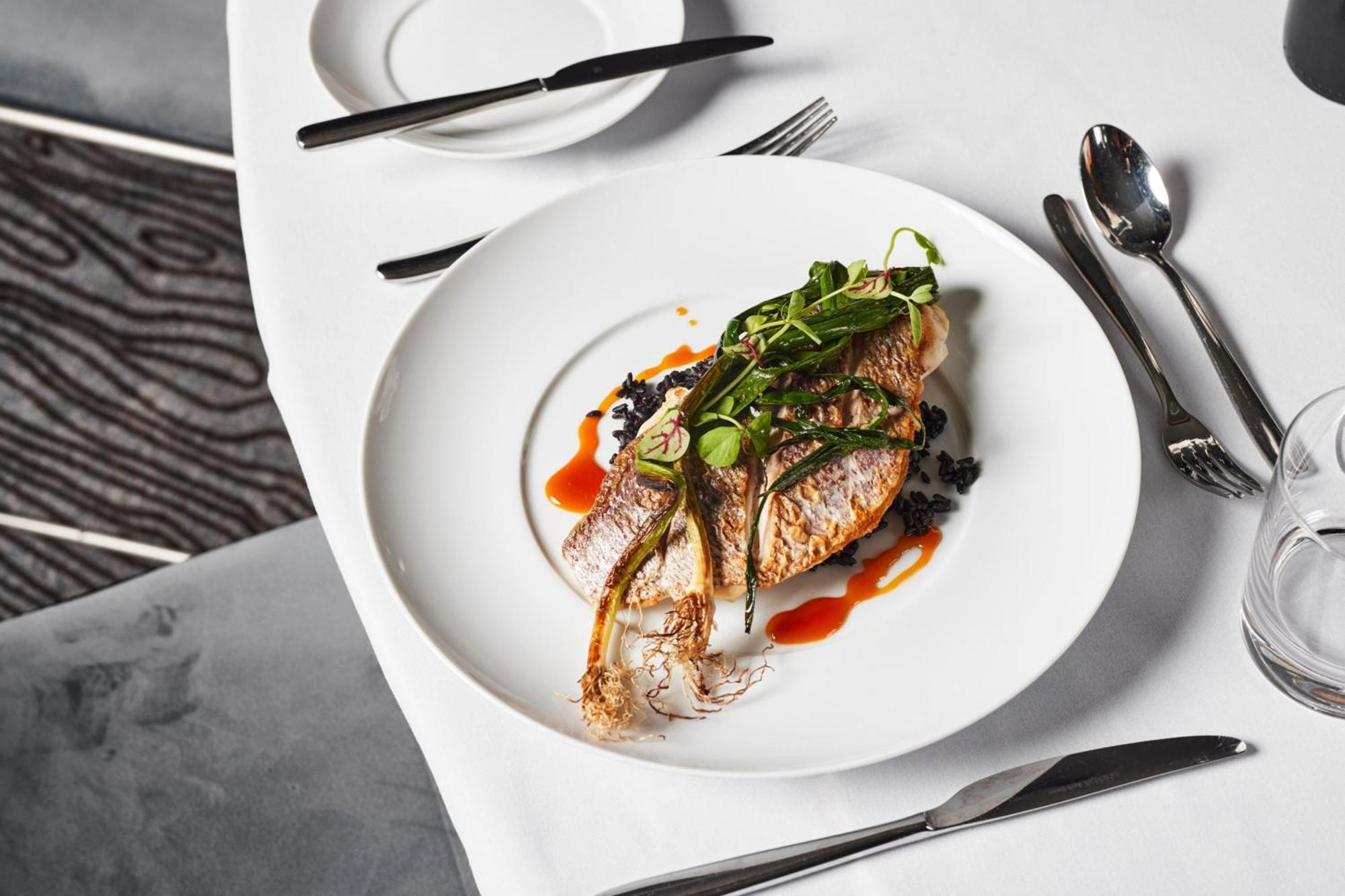 Melbourne Marriott Hotel Docklands Kültér fotó A plate of food