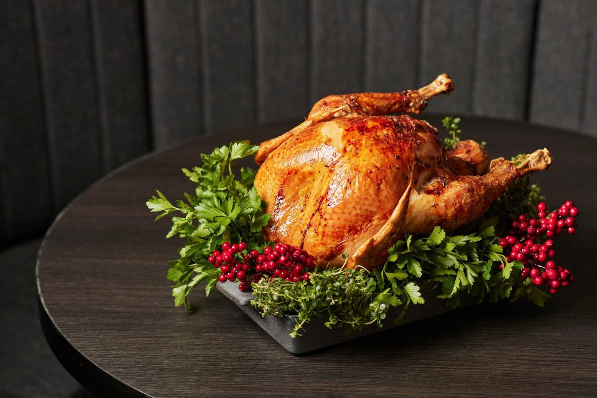 Melbourne Marriott Hotel Docklands Kültér fotó A roasted turkey